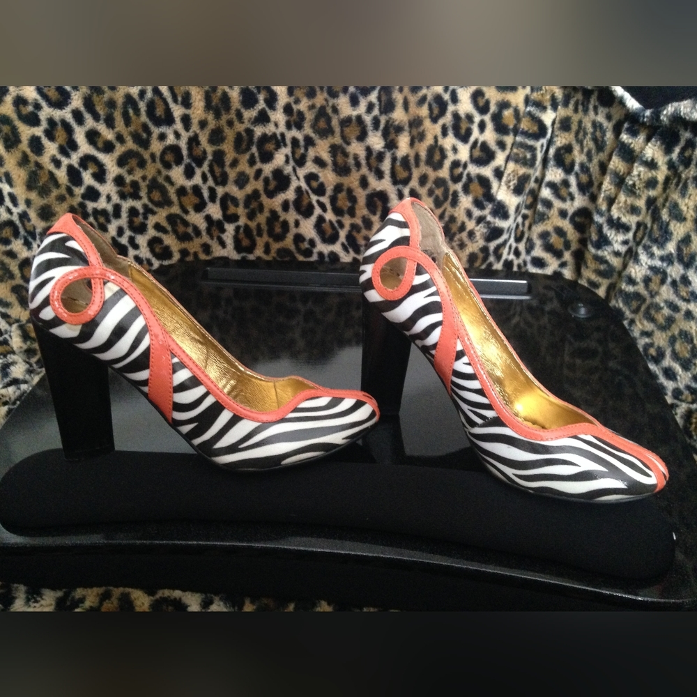 Naughty Monkey Zebra Heels with Bold Orange Trim - Picture 4 of 6